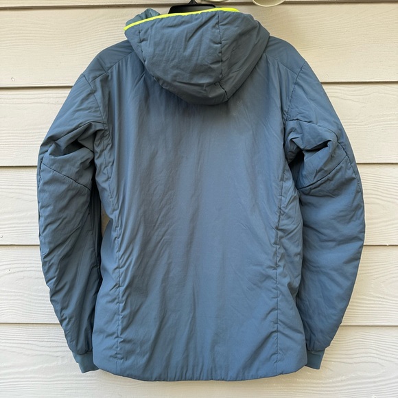Arc'teryx Proton LT Hoody - Picture 15 of 16